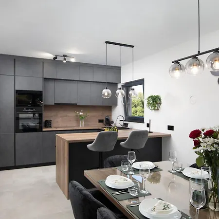Lumea - 4 Bedroom With Pool Villa *